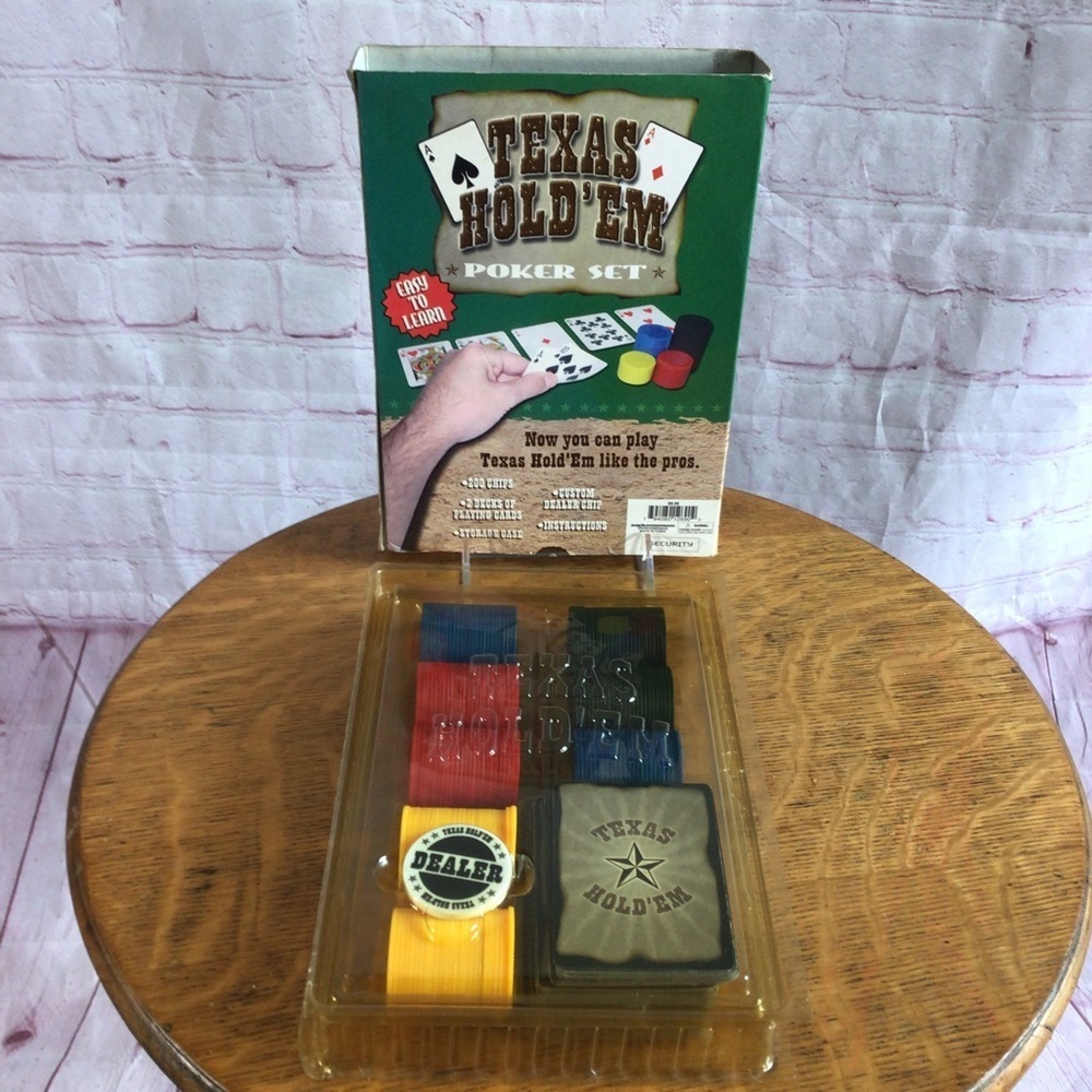 Vintage Texas Hold’ Em Poker Set